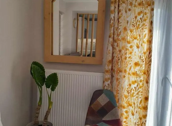 Helios Cozyhome Apartment